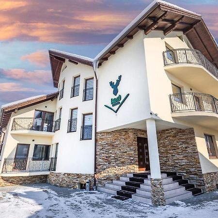 Emerald Residence Rîşnov 外观 照片