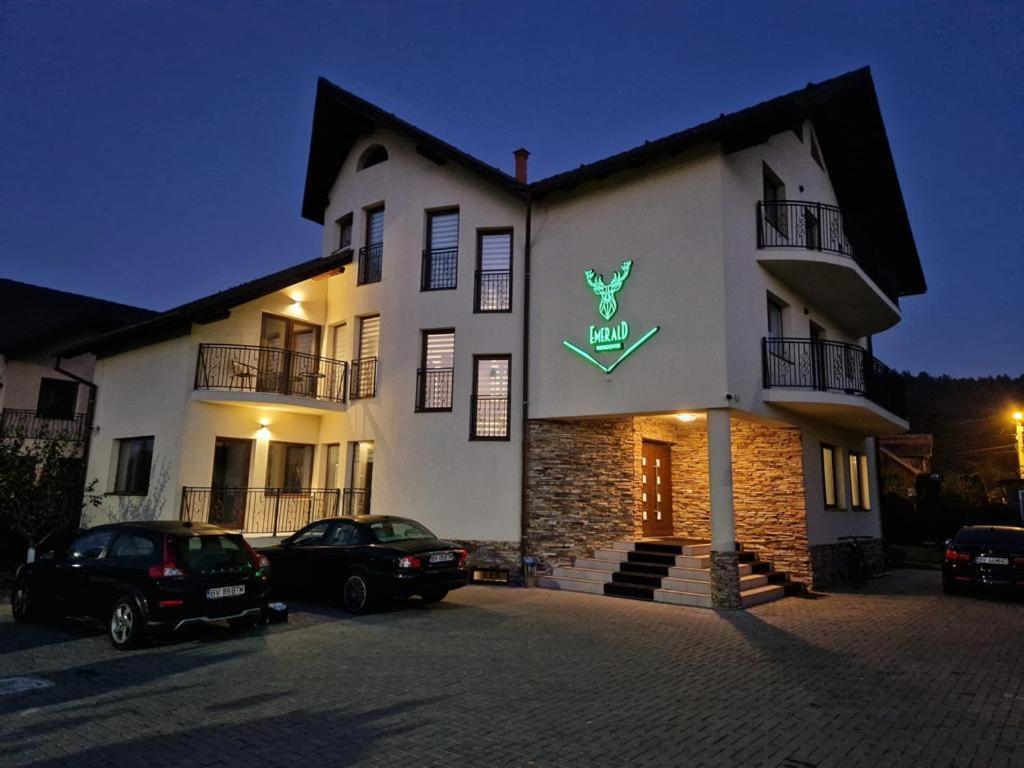 Emerald Residence Rîşnov 外观 照片