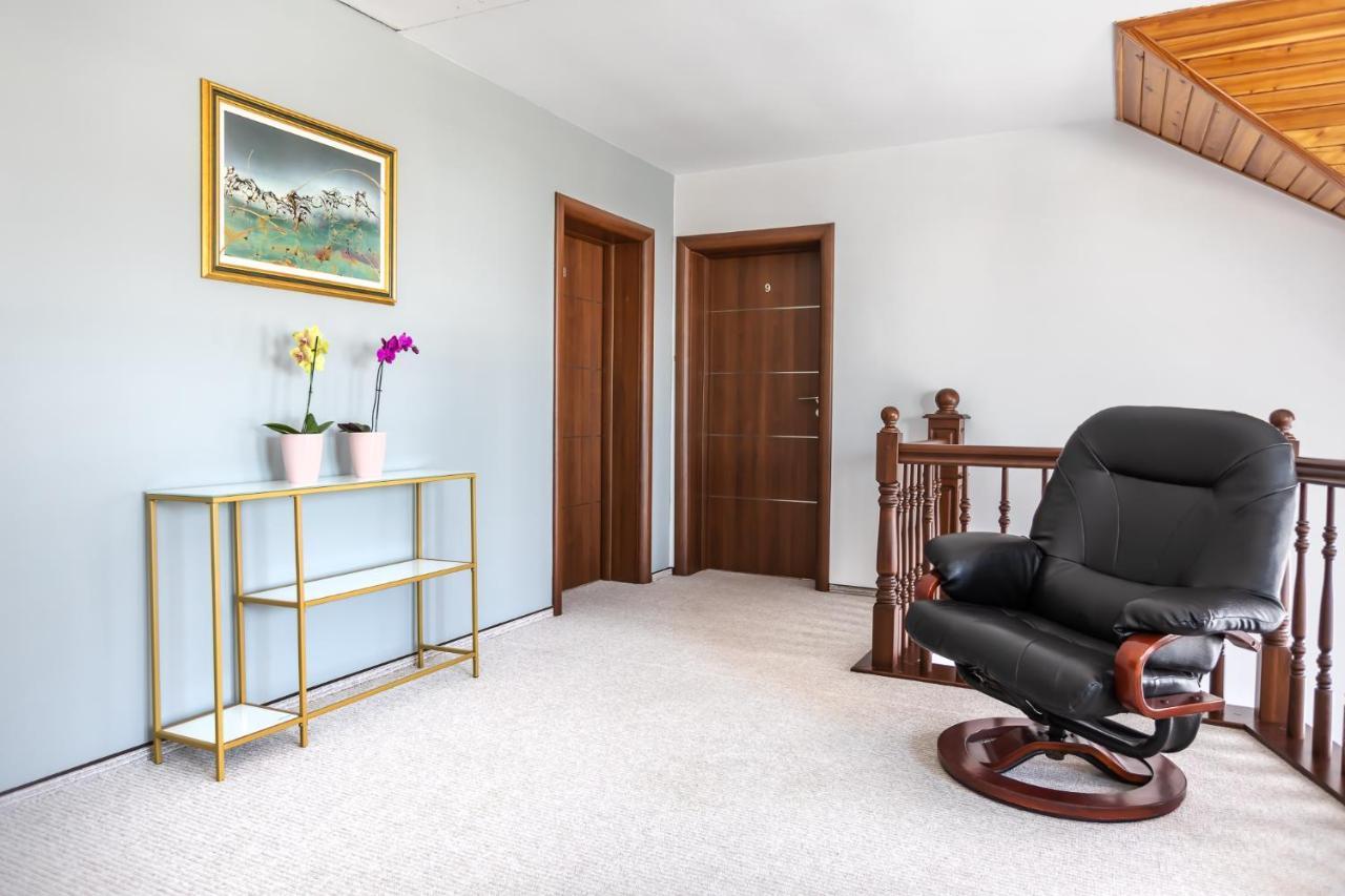 Emerald Residence Rîşnov 外观 照片
