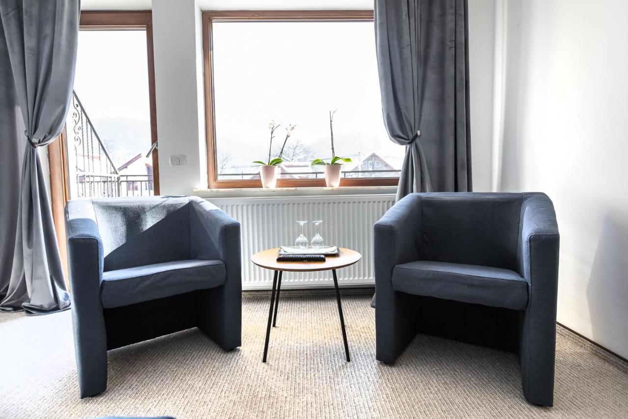 Emerald Residence Rîşnov 外观 照片