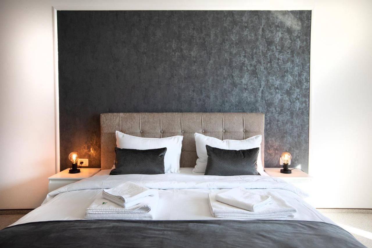 Emerald Residence Rîşnov 外观 照片