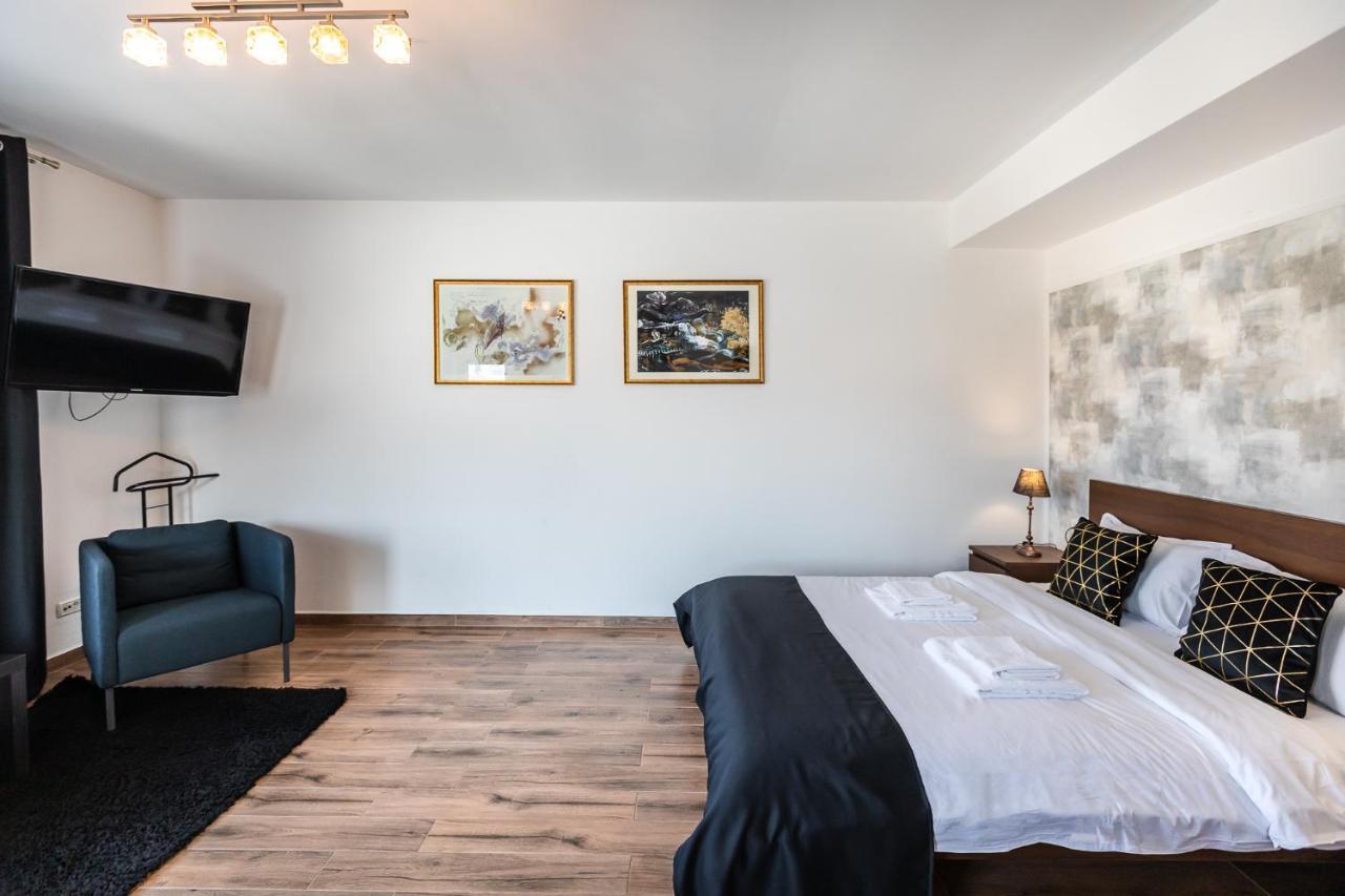 Emerald Residence Rîşnov 外观 照片
